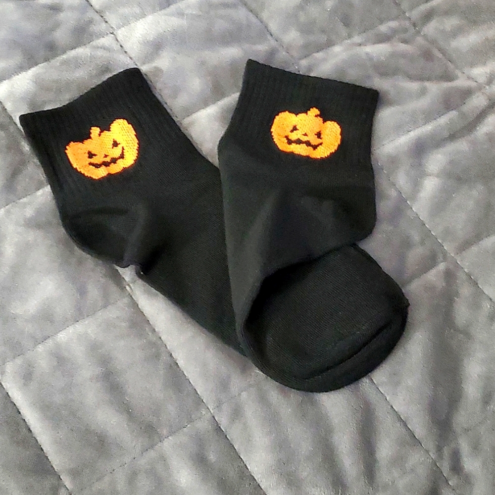 ❇️2/$20❇️ Jack O Lantern Ankle Socks